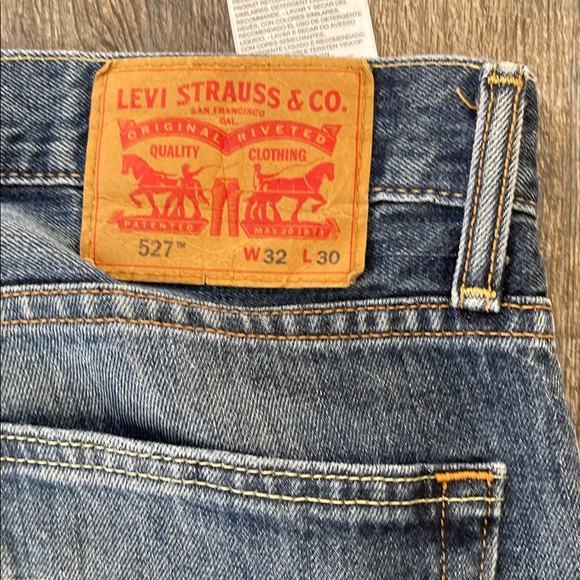 Levi's Men's Classic Bootcut Jeans - Dark Blue - Picture 2 of 4